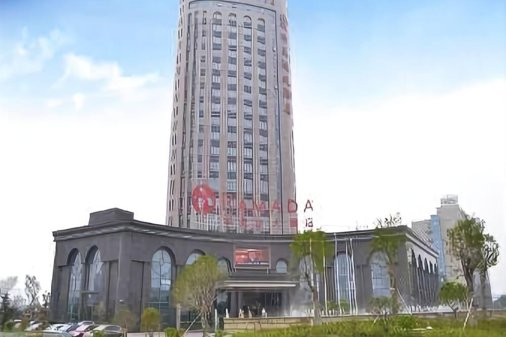 宝应华美达大酒店 外观 照片